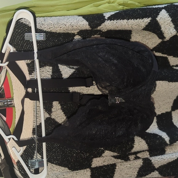 Elomi Other - 💙Elomi lace 42k bra